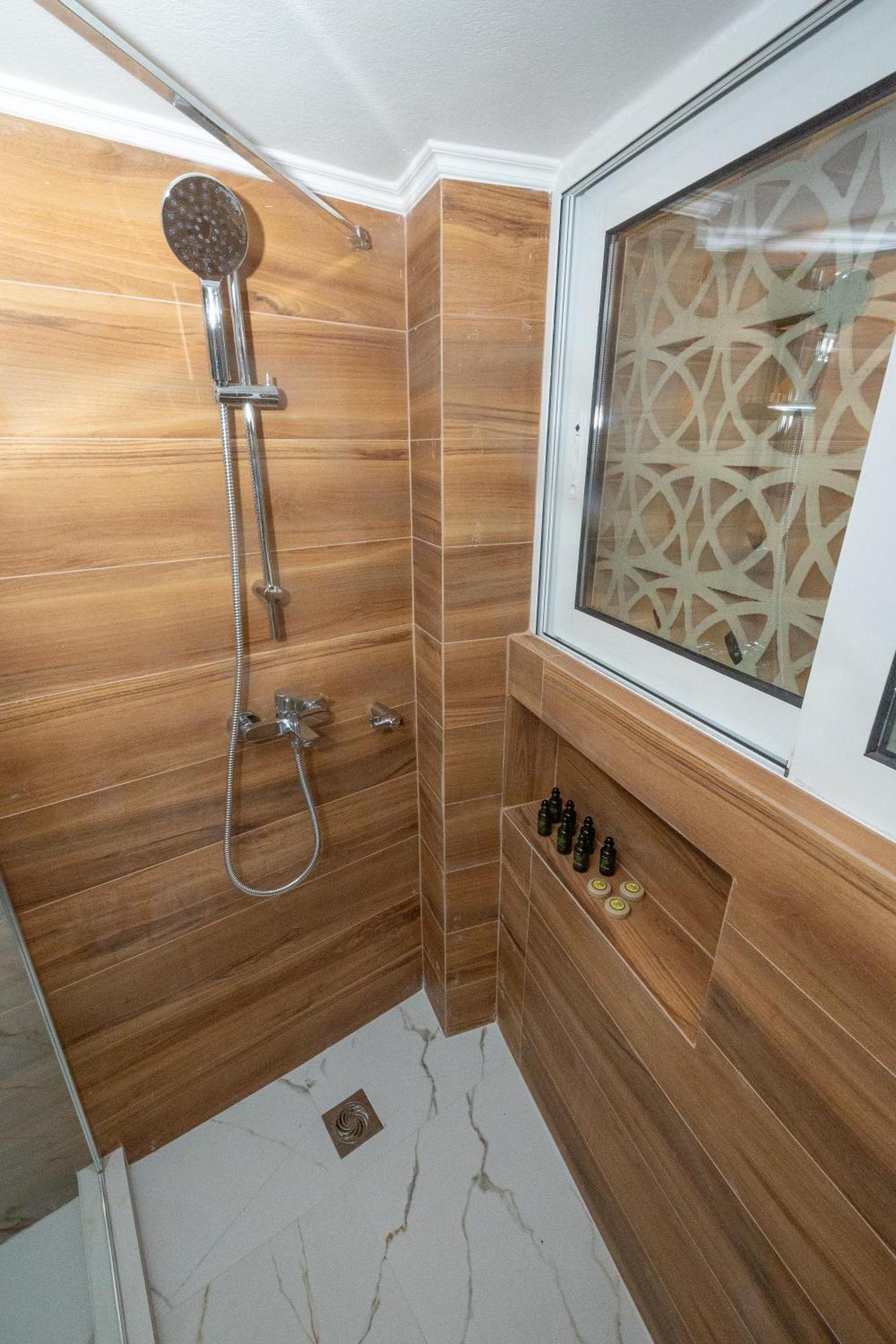 Love Travel Athens Apartments Exterior photo